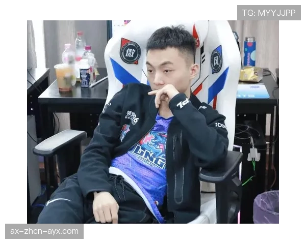 解析[选手名]在决赛局的心态建设：当全场对他嘘声一片时，他选择了用五杀回应